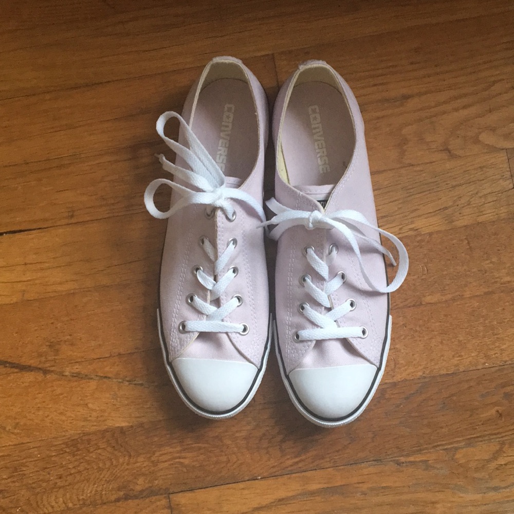 Lavender / Light Pink Converse Sneakers